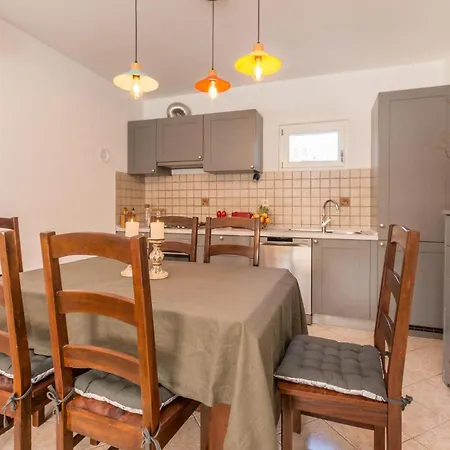 Awesome In With Kitchen Casa de Férias *