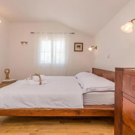 Awesome In With Kitchen *