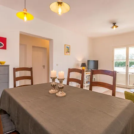 Awesome In With Kitchen