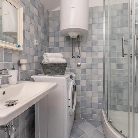 Vikendica Awesome In With Kitchen Polaca